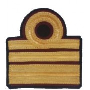 Gradi (paio) per uniforme ordinaria invernale (O.I.) per direttore di macchina (Navi di oltre 20.000 tsl) Gradi (paio) per uniforme ordinaria invernale (O.I.) per direttore di macchina (Navi di oltre 20.000 tsl)